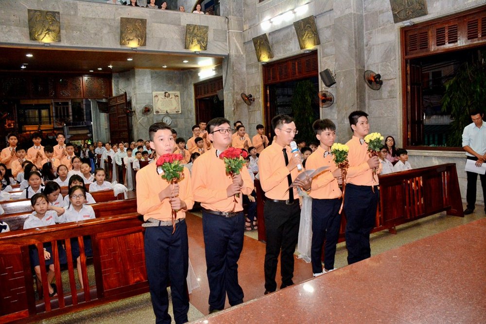 DSC_0403-(Copy).jpg