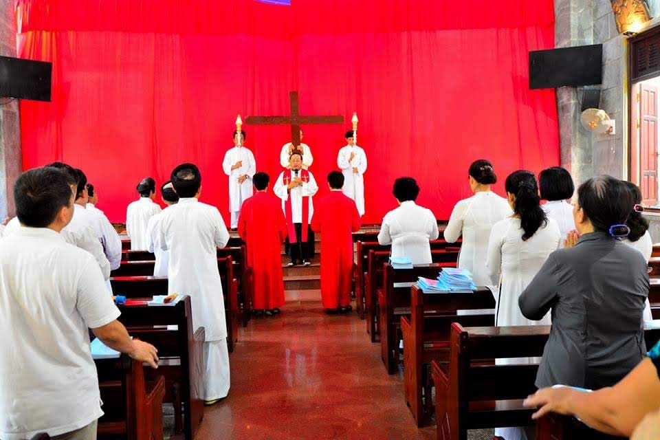 Gx. Vĩnh Hòa- Chặng đàng Thánh Giá Thứ Sáu Tuần Thánh